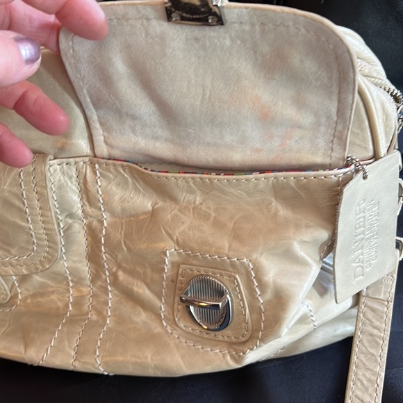 Gorgeous Danier Leather Satchel Crossbody Bag - Picture 9 of 11